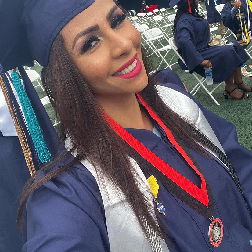 Graduation Medallion - Image 4